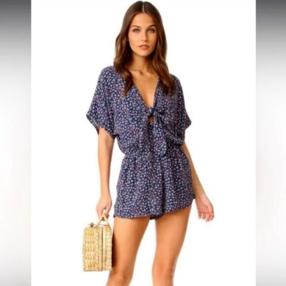 Rails Minka Navy Blue & Pink Short Sleeve V-neck Front Key-hole & Tie Romper M - Picture 1 of 16